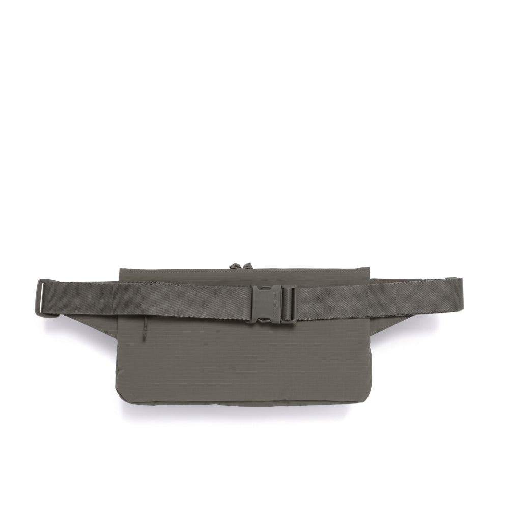 듀얼테크 힙색 2L Dark Khaki