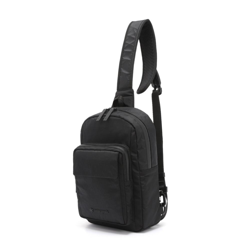 하이테크 슬링백 7L Black