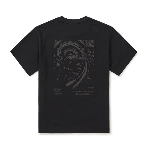 코튼 발포 그래픽 반팔 티셔츠 Dark Charcoal