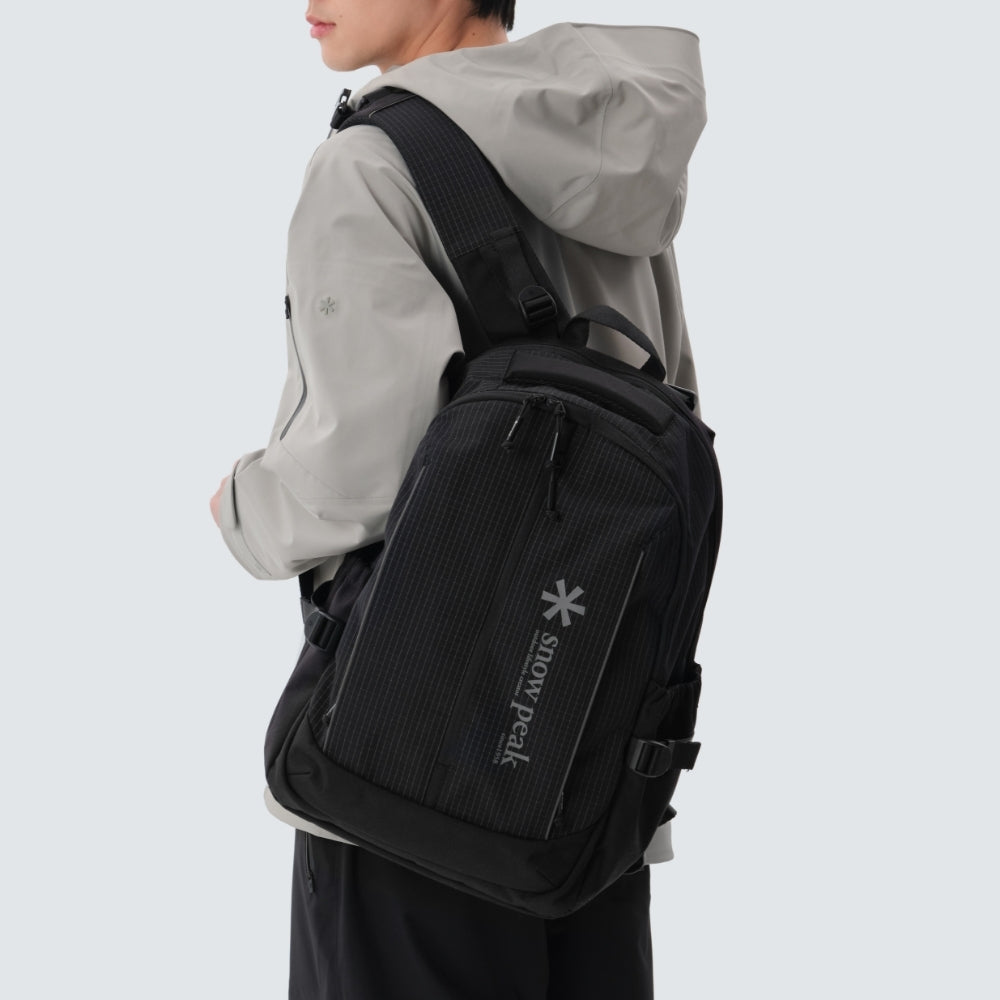 리플렉서 백팩 25L Black